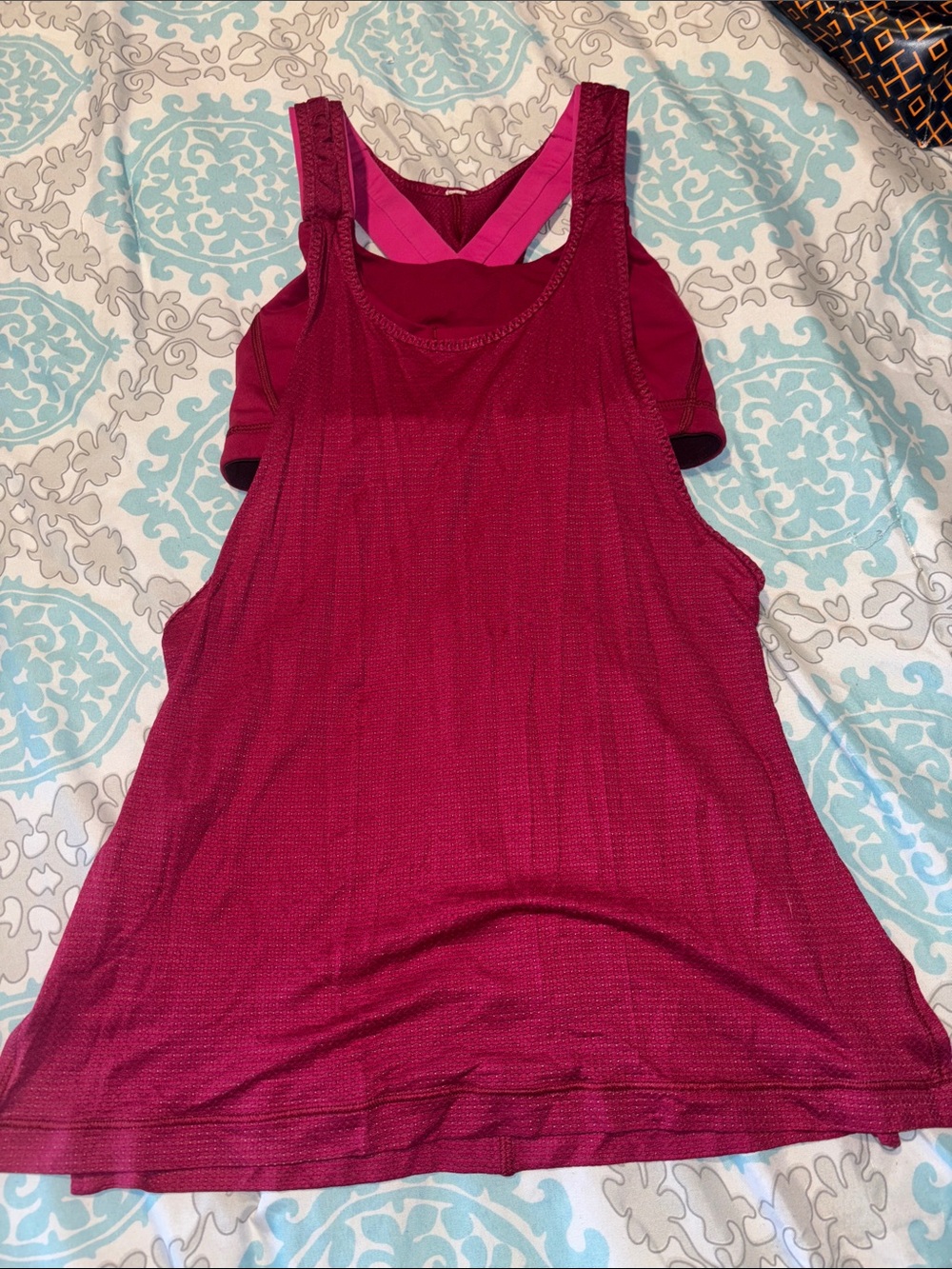 Lululemon top